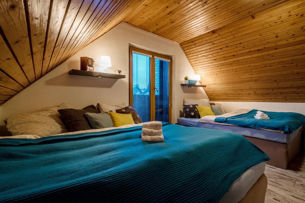 Rys Apartmany - Liptov ลิฟตอฟสกีมิคูลาช ภายนอก รูปภาพ